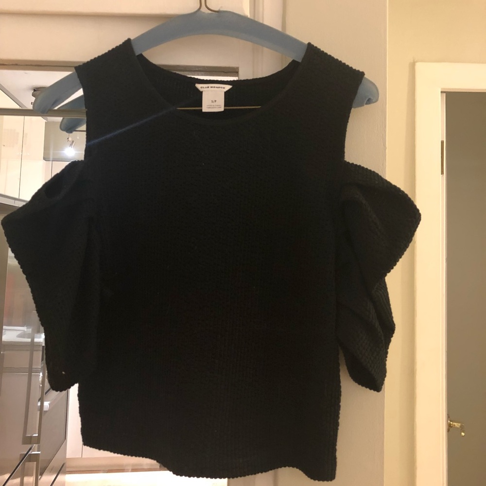 Black, cold shoulder, Club Monaco top